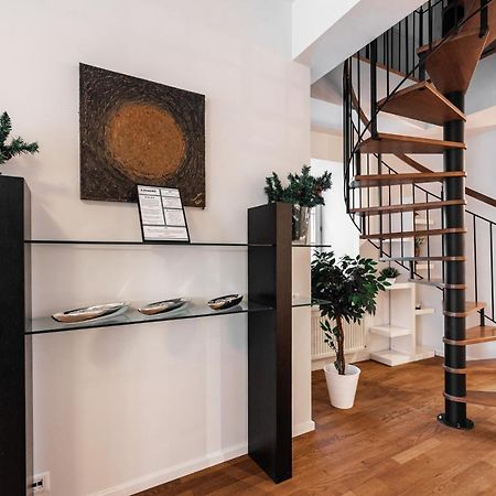 Airhome - Raekoja Plats Tallinn Eksteriør bilde